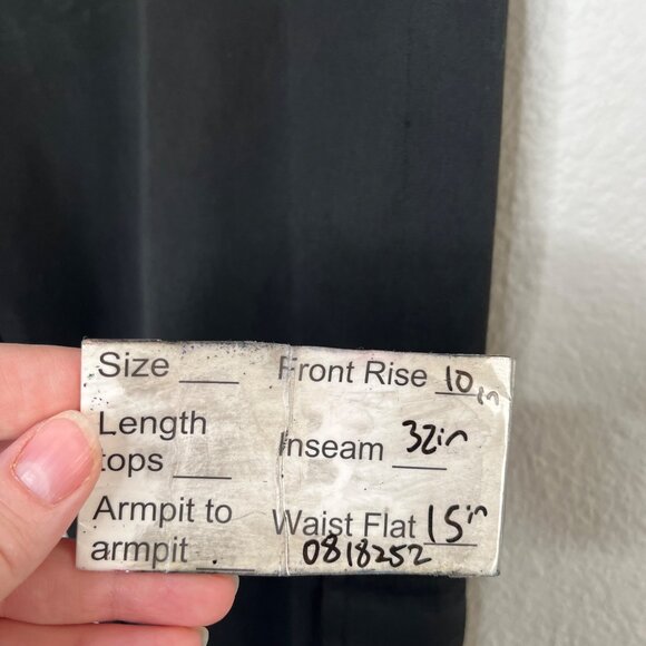 St. John Sport Womens 10 Logo Hardware Stretch Knit Cargo Pants - Picture 11 of 12